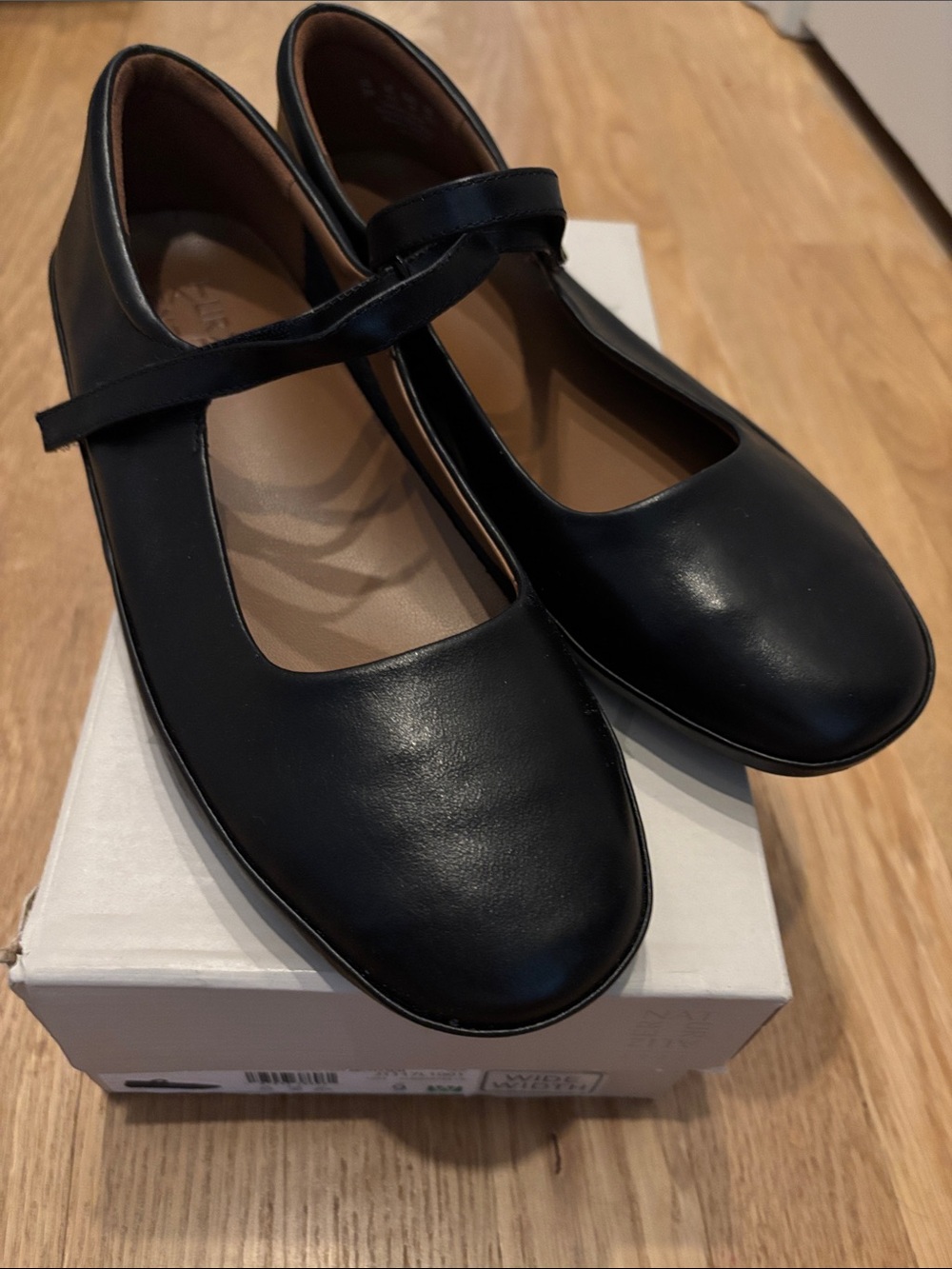 Naturalizer Black Leather Mary Jane Flats